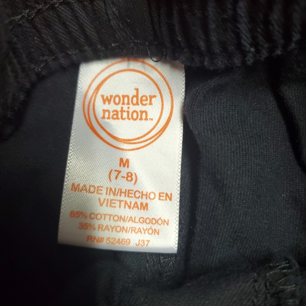 Boys Wonder Nation shorts - Picture 2 of 2